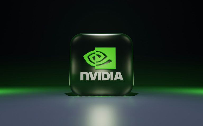 Nvidia Earnings Loom as Trump’s Fed Clash and New Tariffs Rattle Global Markets